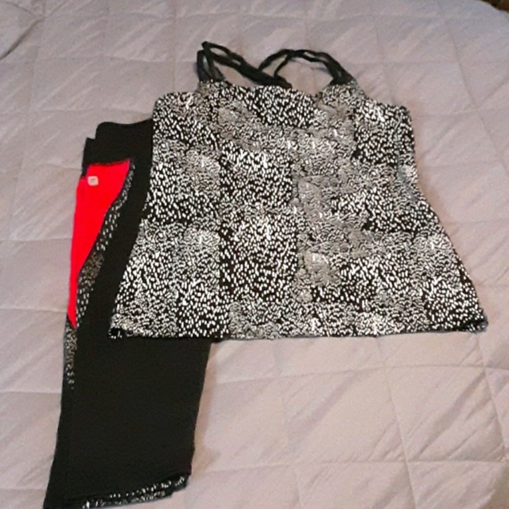 Fabletics Active Wear Bundle - image 1